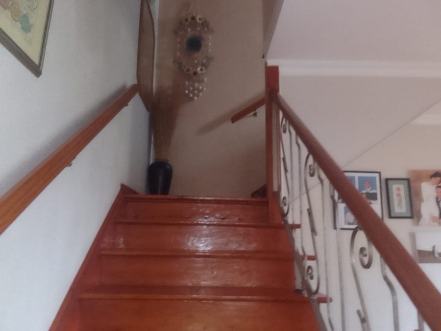 To Let 3 Bedroom Property for Rent in Selborne Eastern Cape